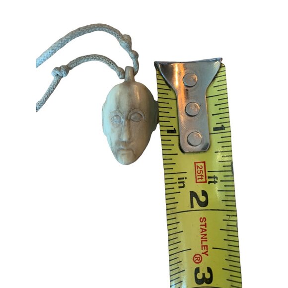 🍒 2/$20 🍒 Vintage Small Marble Pattern Face Charm on Rope Necklace - Picture 5 of 6